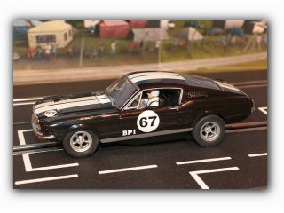 Carrera_Digital_132_30670_Ford_Mustang_1967.jpg