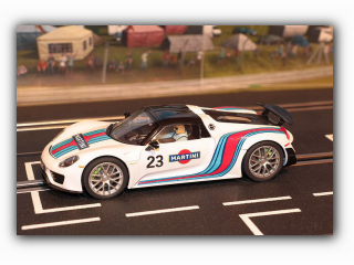 Carrera_Digital_132_30698_Porsche_918_Spyder_Martini_Racing.jpg